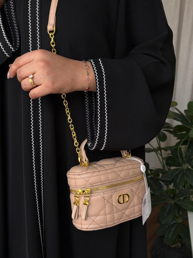 شنطة ديور
