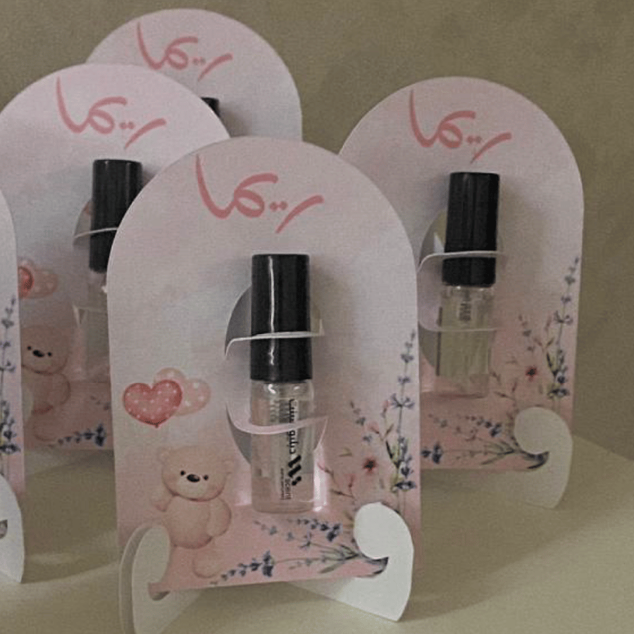 توزيعات مواليد كرت عطر مع قاعدة