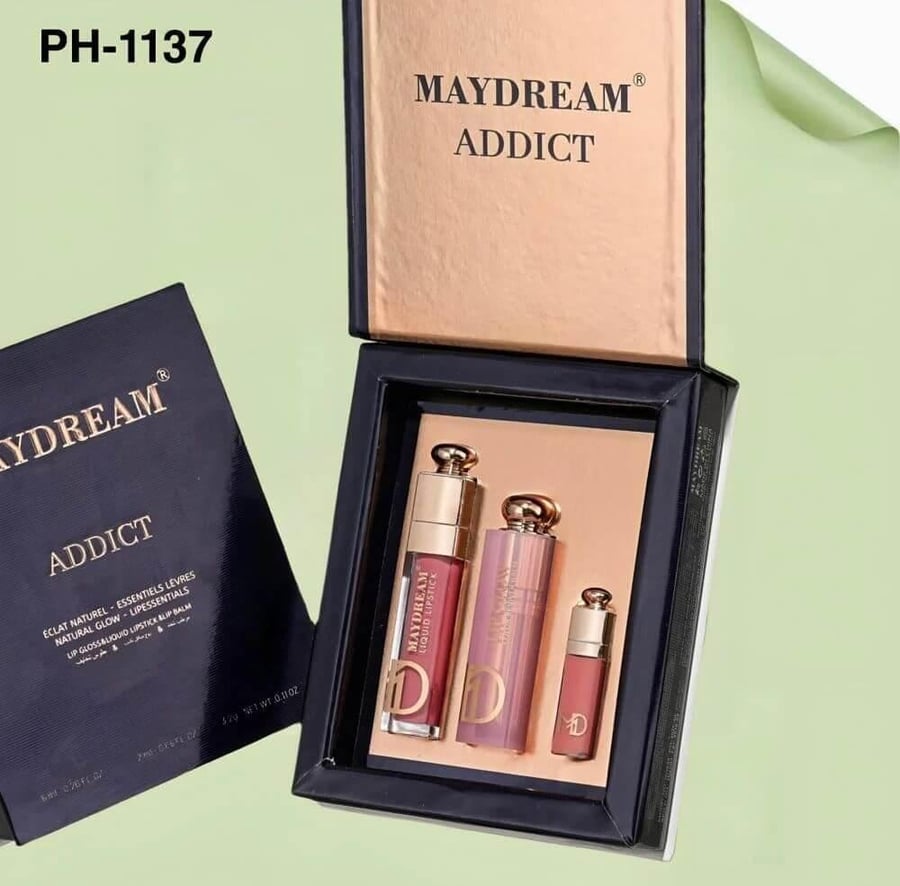 علبة مكياج أنيقة من MAYDREAM ADDICT بثلاثي الشفاه المتكامل