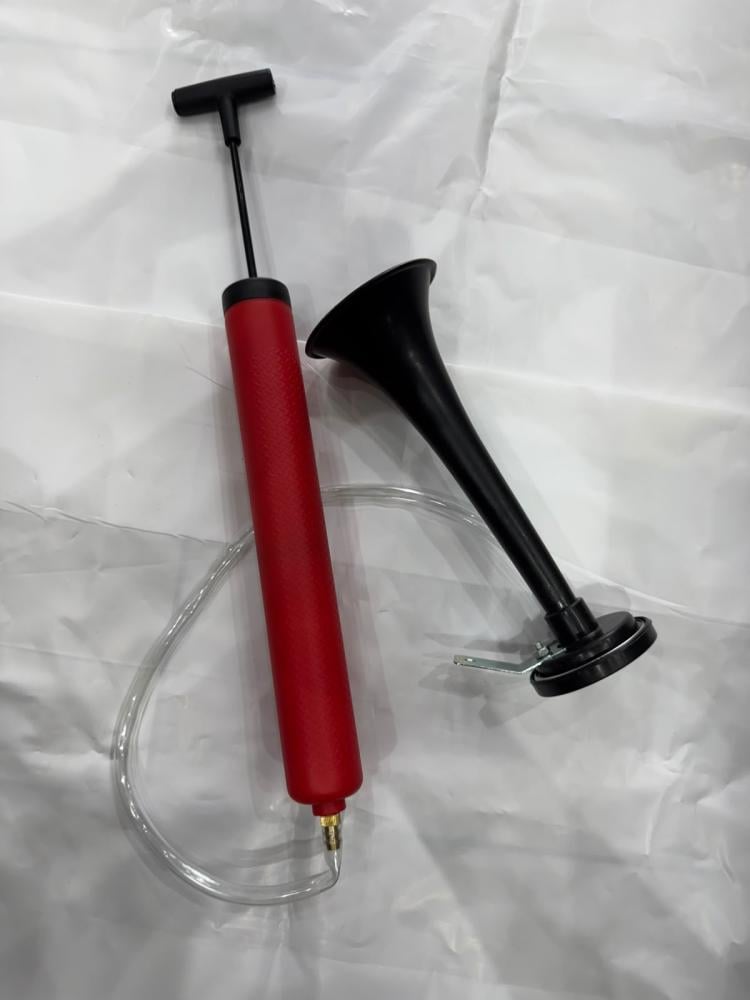Horn or air whistle