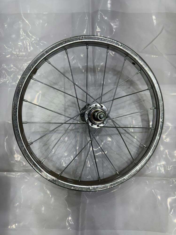 Front rim or wheel with size 16