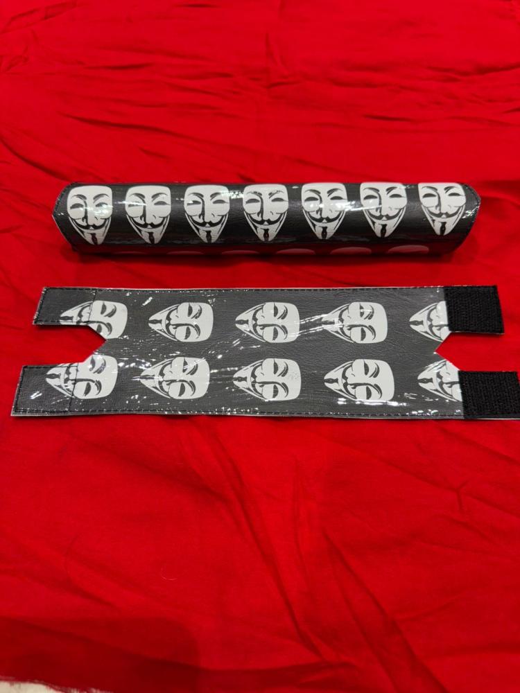 The Joker set steering wheel covers Rambo