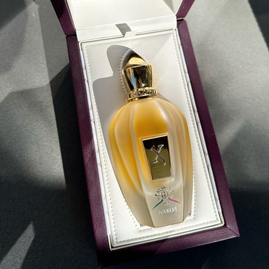عطر زيرجوف ناكسوس - أو دو برفيوم