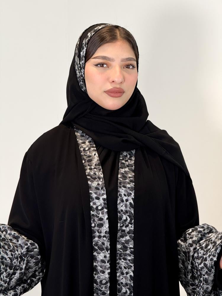 عباية كريب ملكي
