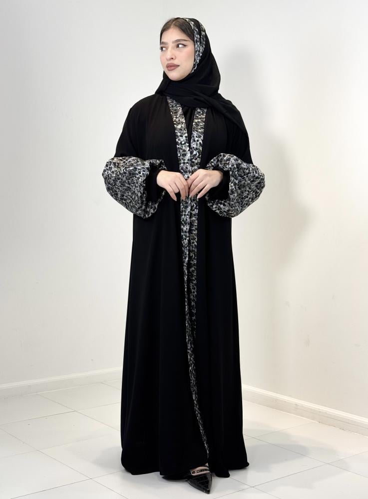 عباية كريب ملكي