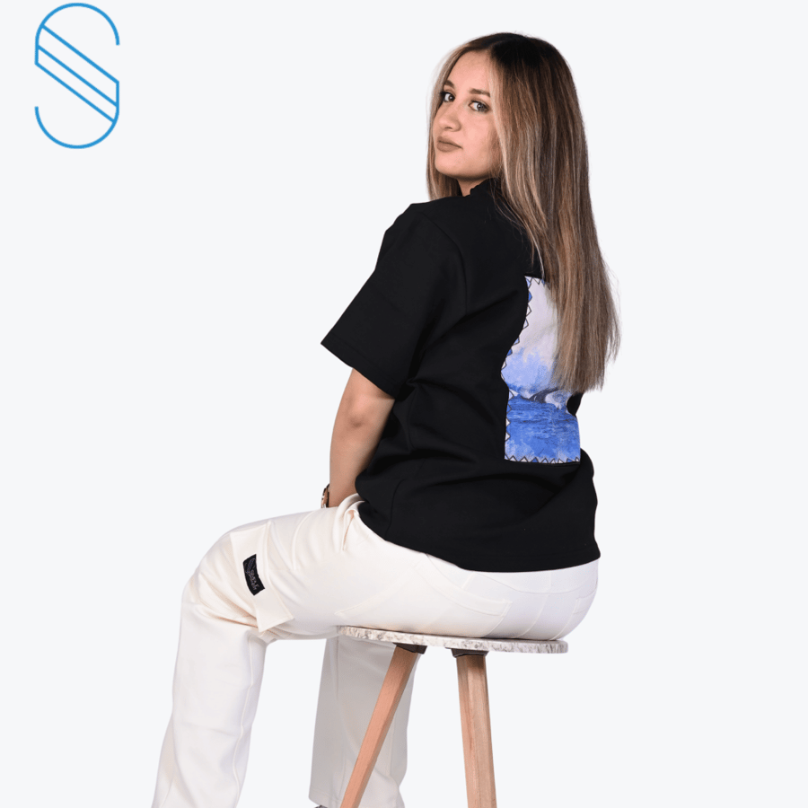تيشيرت Unisex بتطريز الحوت