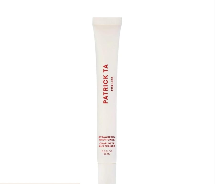 طقم مرطب و قلم الشفاه و الحافظة بالمرآة ( STRAWBERRY LIP BALM SET ) من PATRICK TA