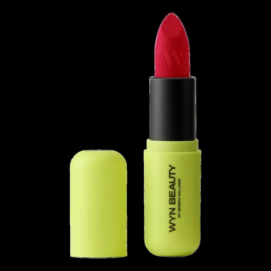 طقم أحمر و محدد الشفاه  (RED HOT DOUBLE SET , MATTE LIPSTICK & LIP LINER KIT)  من WYN BEAUTY