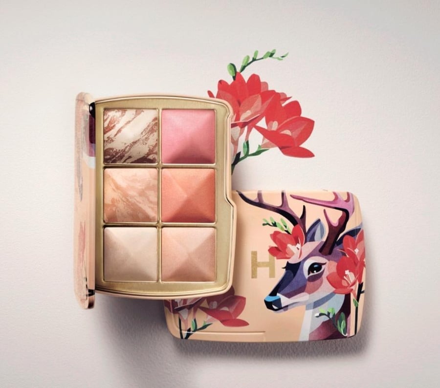 باليت (Deer) الجديد بالاصدار المحدود من HOURGLASS