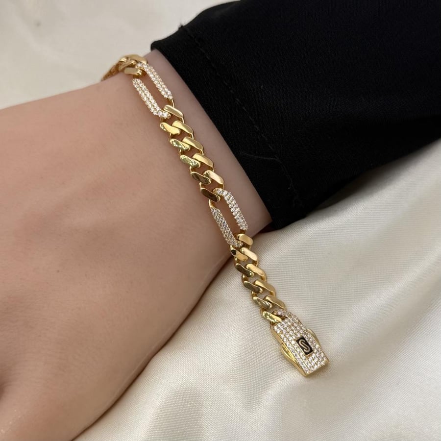سوارة موناكو عيار 21