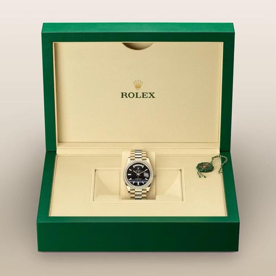 ساعة ROLEX
