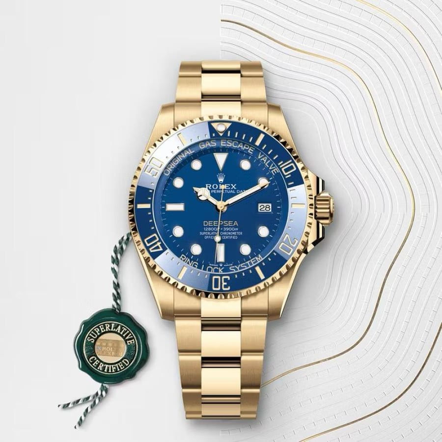 ساعة ROLEX