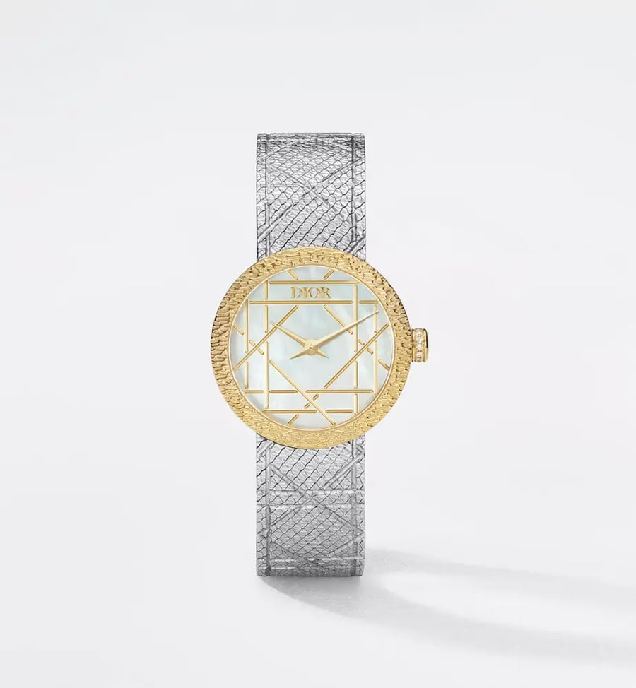 ساعة حريمي dior