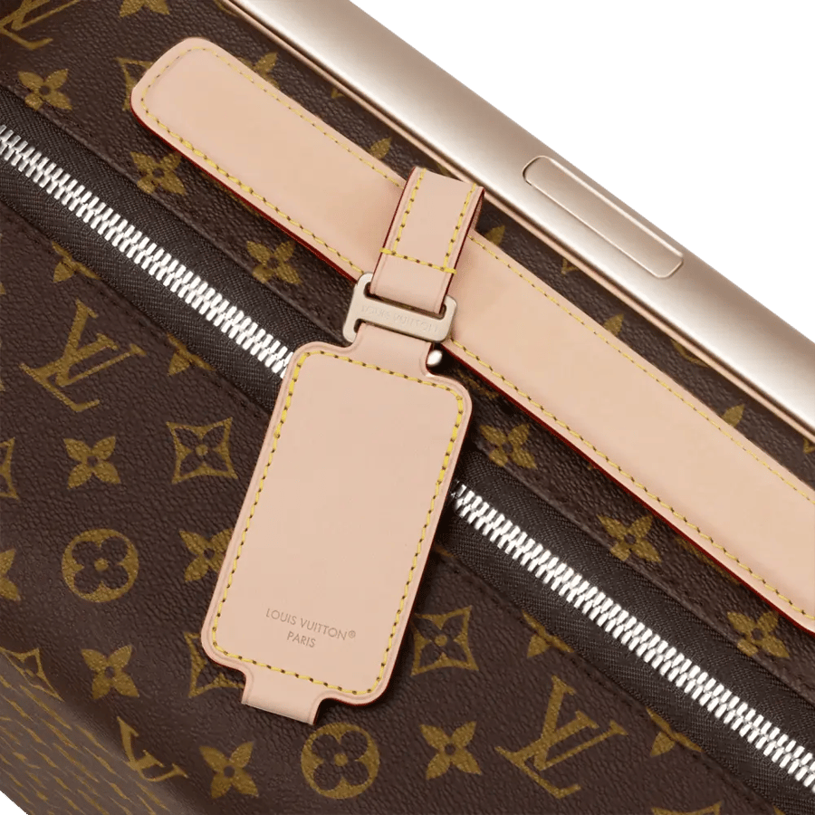 حقيبة سفر LV