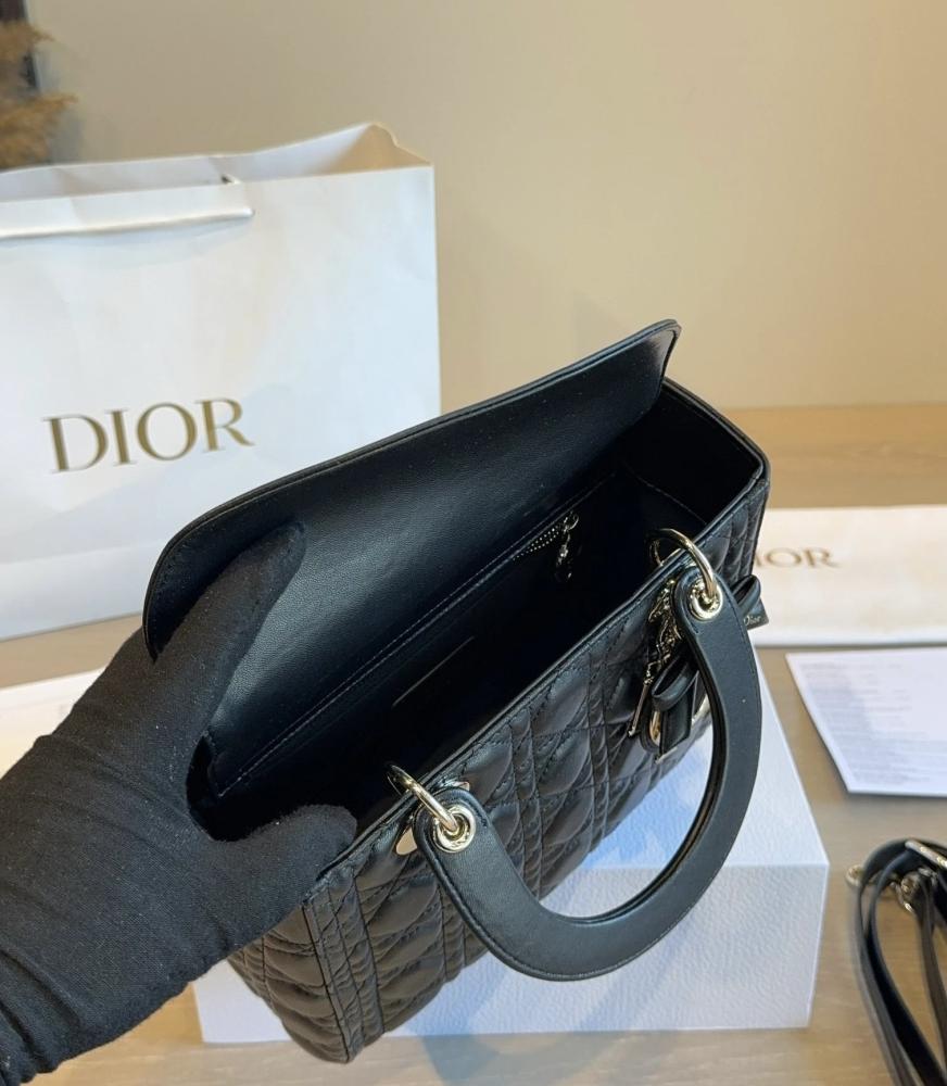 حقيبة Lady Dior Lambskin