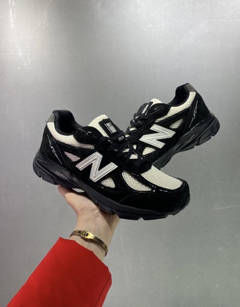 شوز New Balance 990v4