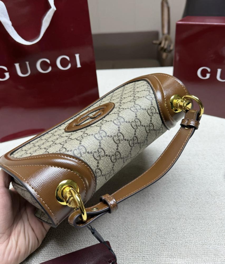 حقيبة Gucci Blondie
