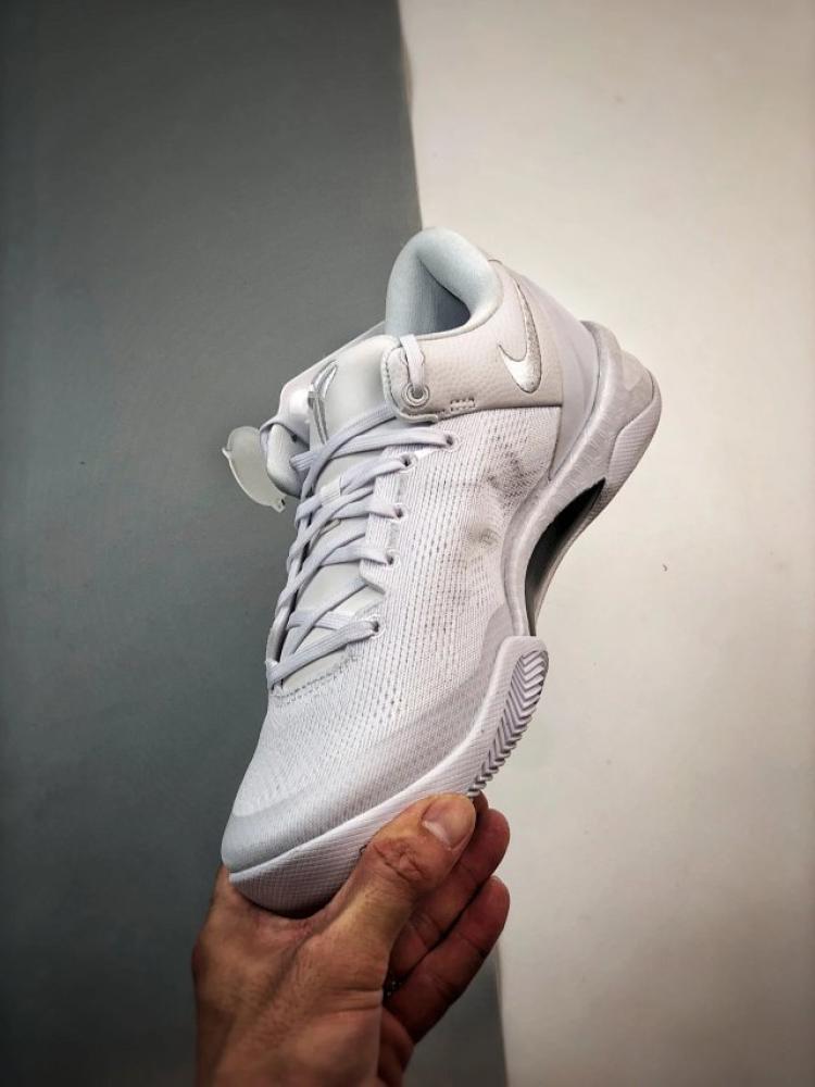شوز Nike Kobe 8 Protro "Halo