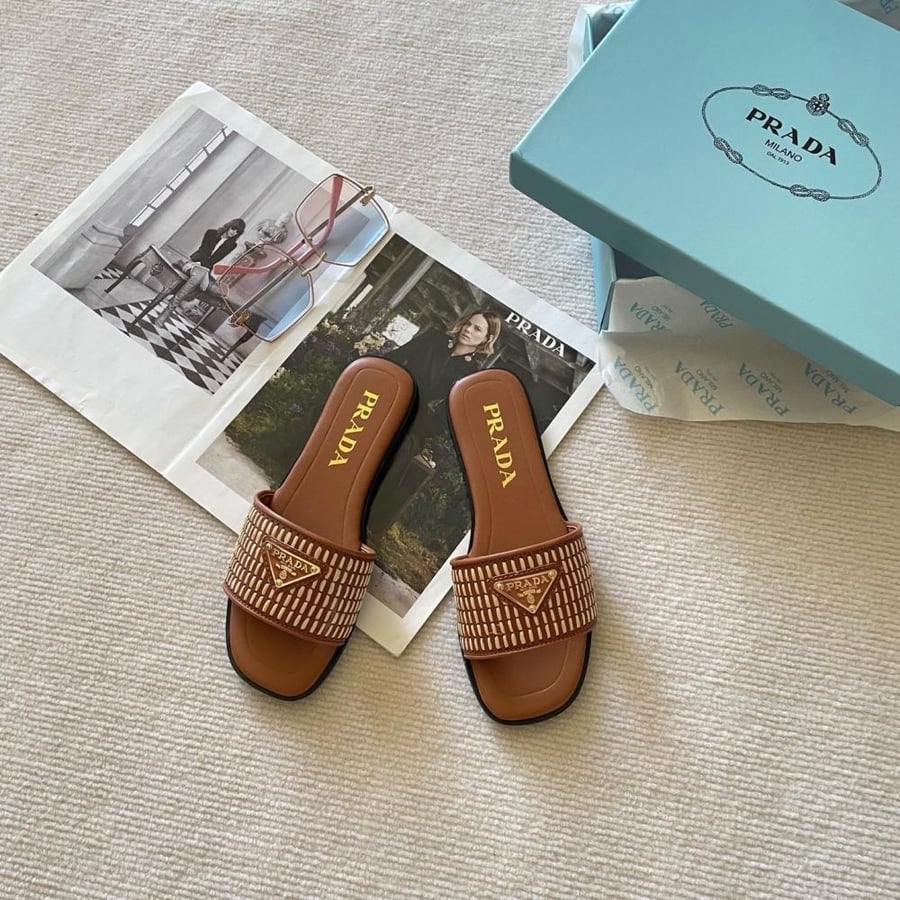 صندل Prada Raffia Slides