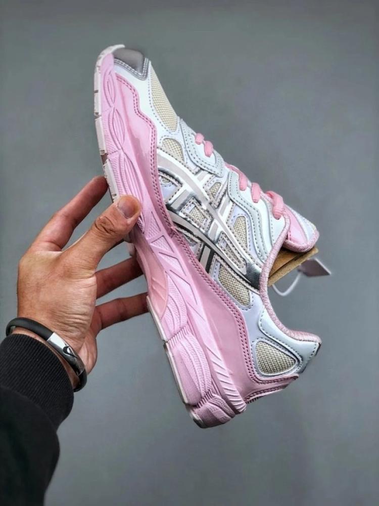 شوز ASICS Gel-NYC Pink