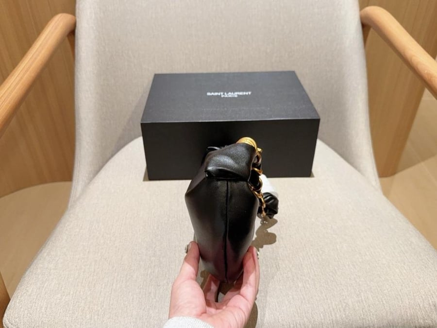 حقيبة Saint Laurent YSL Amalia Shoulder