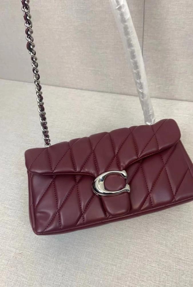 حقيبة Coach Quilted Tabby
