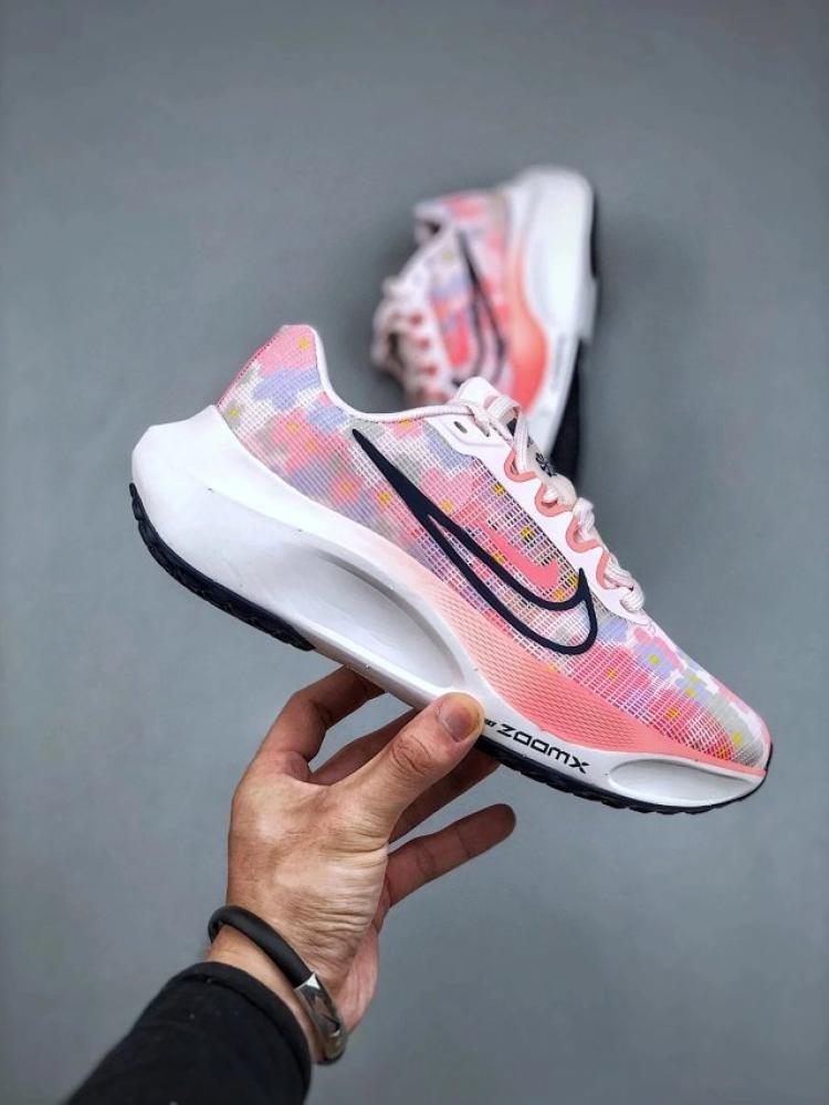 شوز Nike Zoom Fly 5