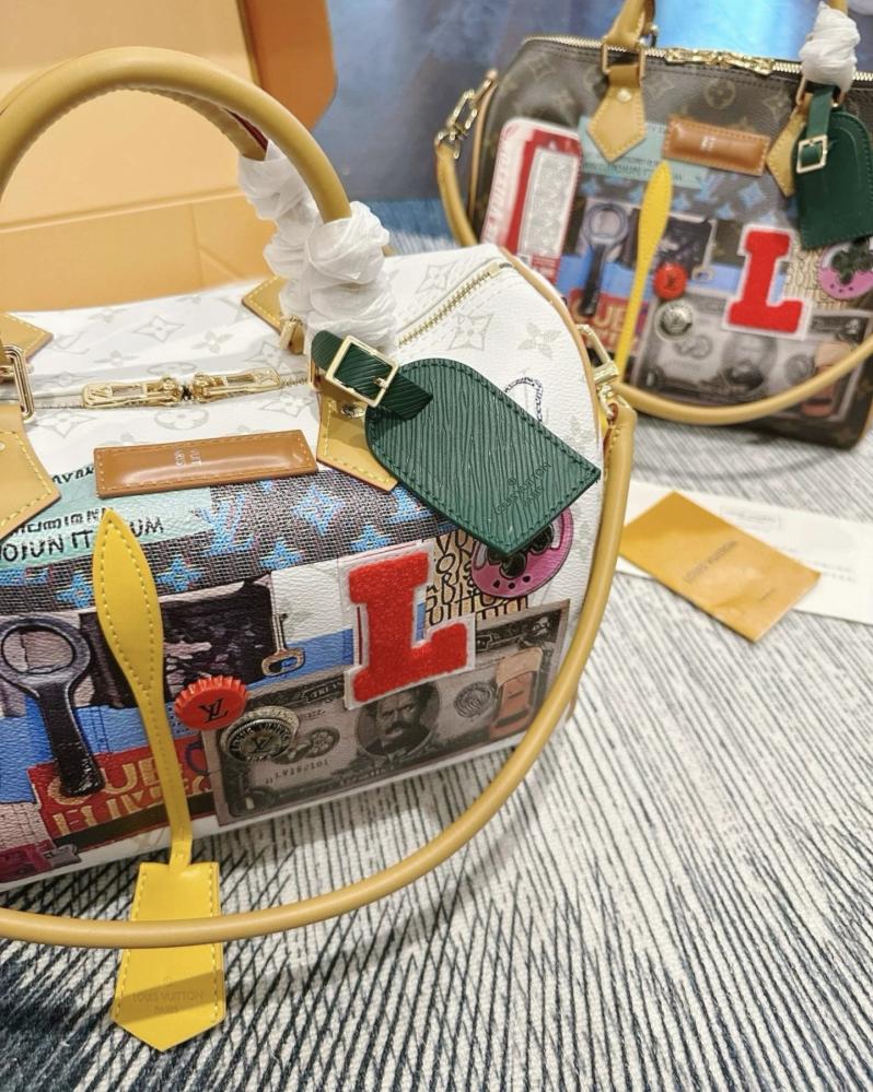 حقيبة Louis Vuitton Keepall Bandouliere 30