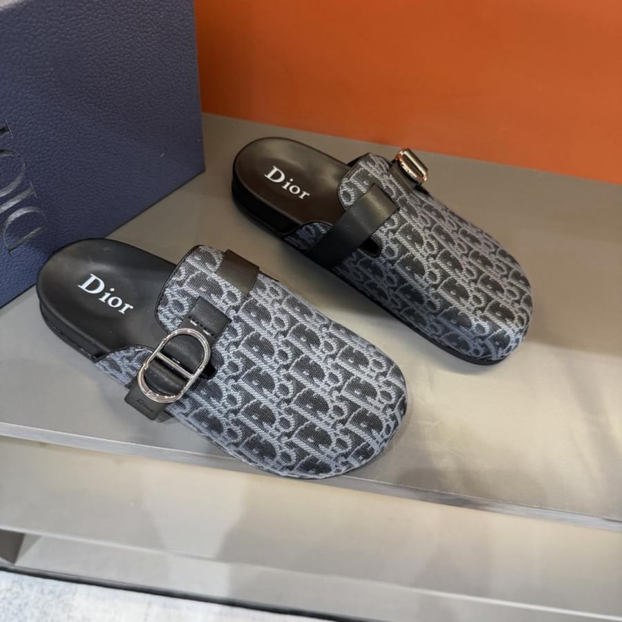 سليبر Dior Aqua Mule