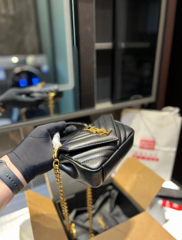 حقيبة Saint Laurent Mini Messenger