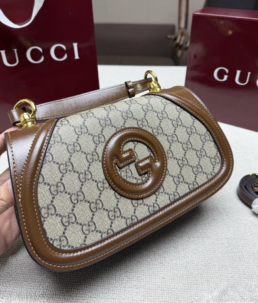 حقيبة Gucci Blondie