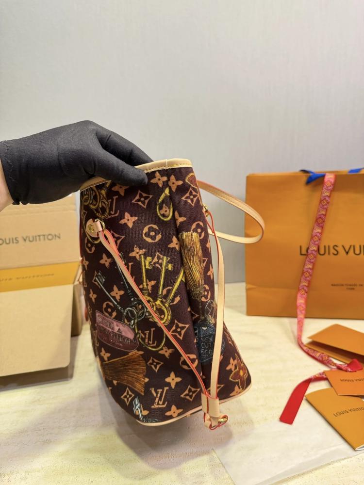 حقيبة Louis Vuitton Neverfull Pet Tote