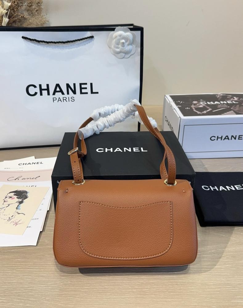حقيبة Chanel 25 Mini Flap