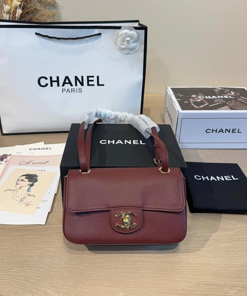 حقيبة Chanel 25 Mini Flap