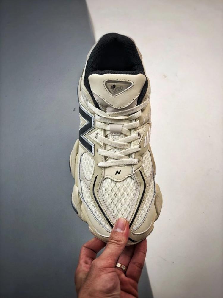 شوز New Balance 9060 Cream Black