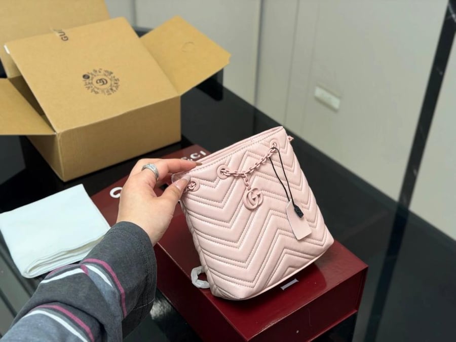 حقيبة Gucci Marmont Mini Bucket