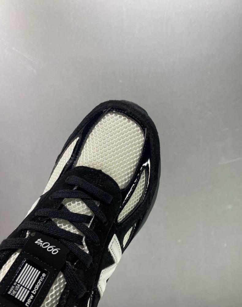 شوز New Balance 990v4
