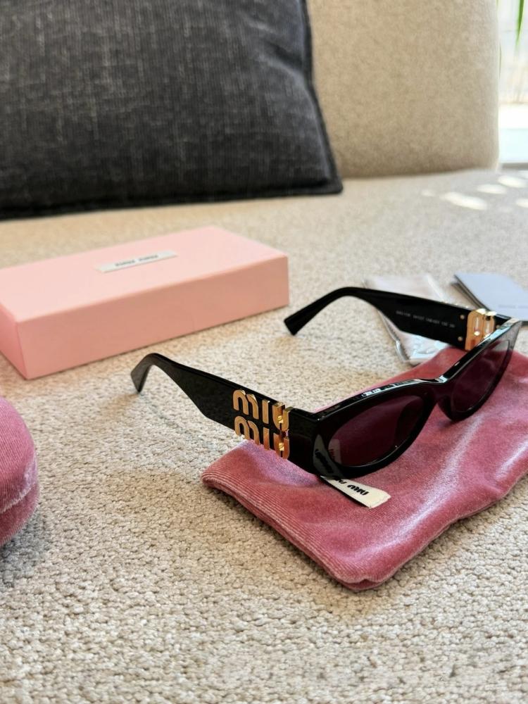 نظارة  Miu Miu Glimpse