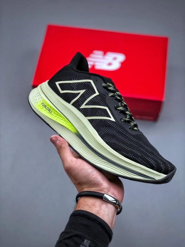 شوز  Stone Island x New Balance FuelCell
