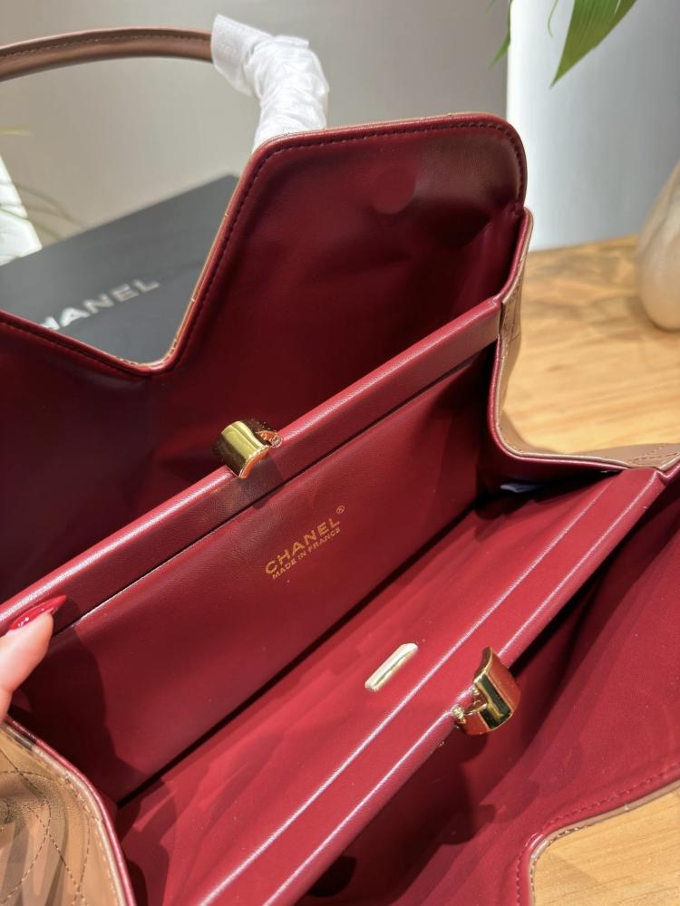 حقيبة Chanel 26A Métiers