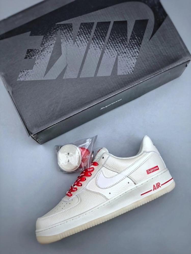 شوز Nike Air Force 1 Low x Supreme