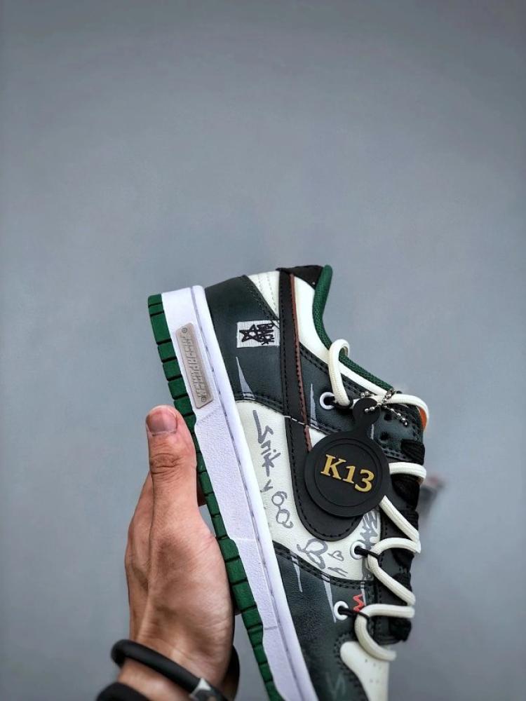شوز Nike Dunk Low