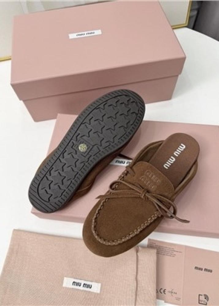 حذاء Miu Suede Mules