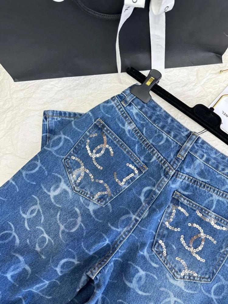 جنز Chanel Monogram