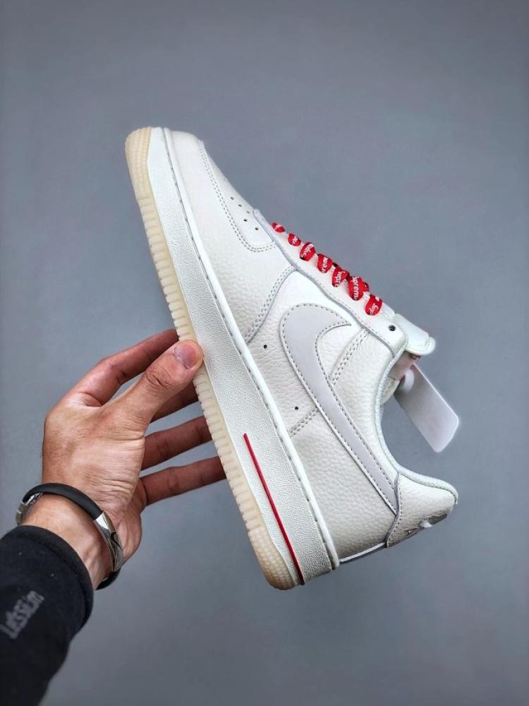 شوز Nike Air Force 1 Low x Supreme