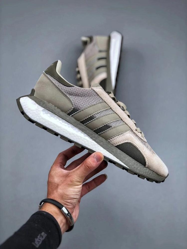 شوز Adidas Retropy E5 W.R.P