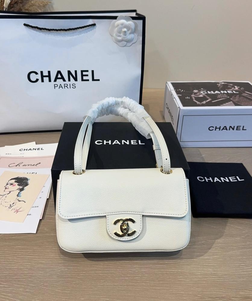 حقيبة Chanel 25 Mini Flap