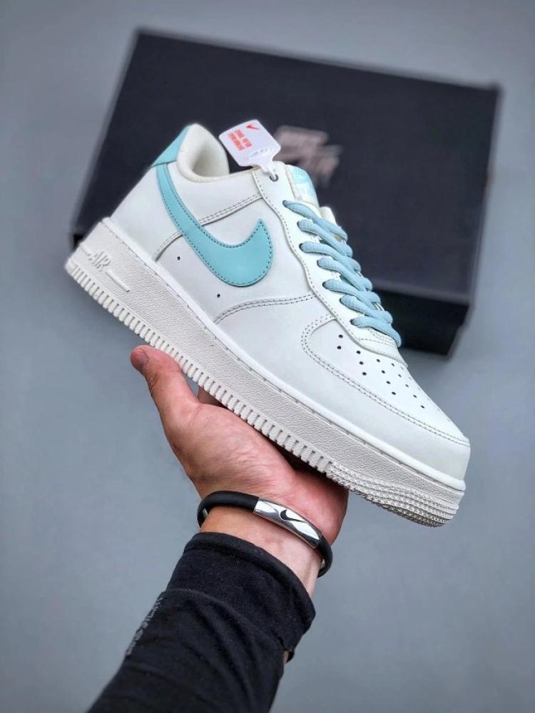 شوز Nike AF1 Air Force 1 '07 Low