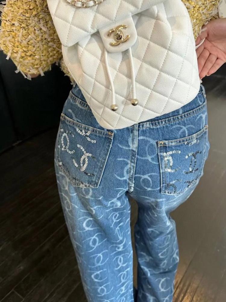 جنز Chanel Monogram