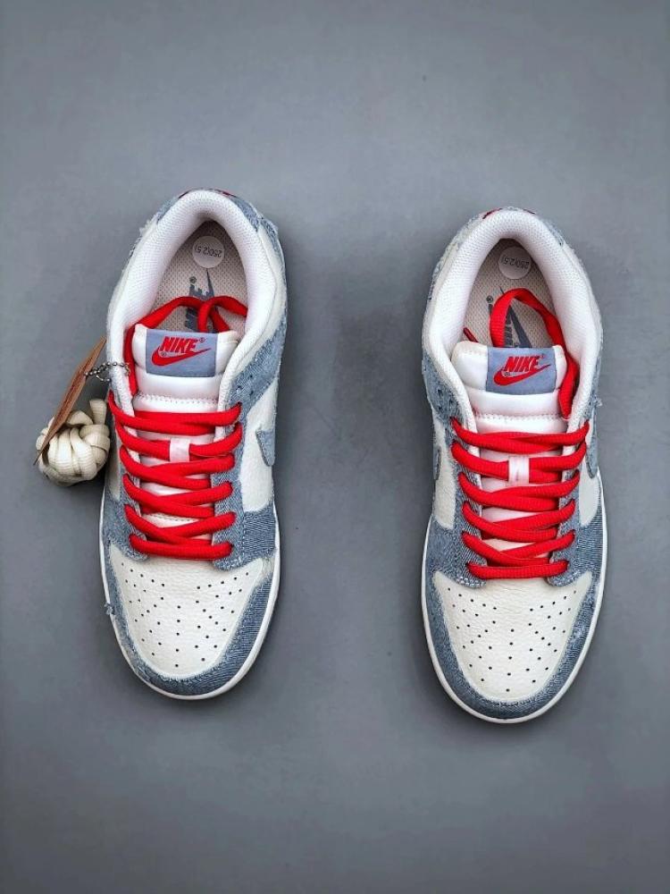 شوز Nike SB Dunk Low x Levi's